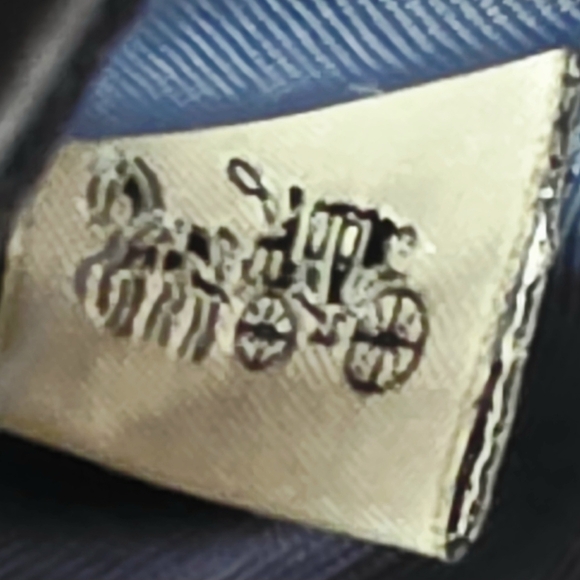 Coach Blue Slim Envelope Wallet Vintage Scallopped Edge - Picture 9 of 9